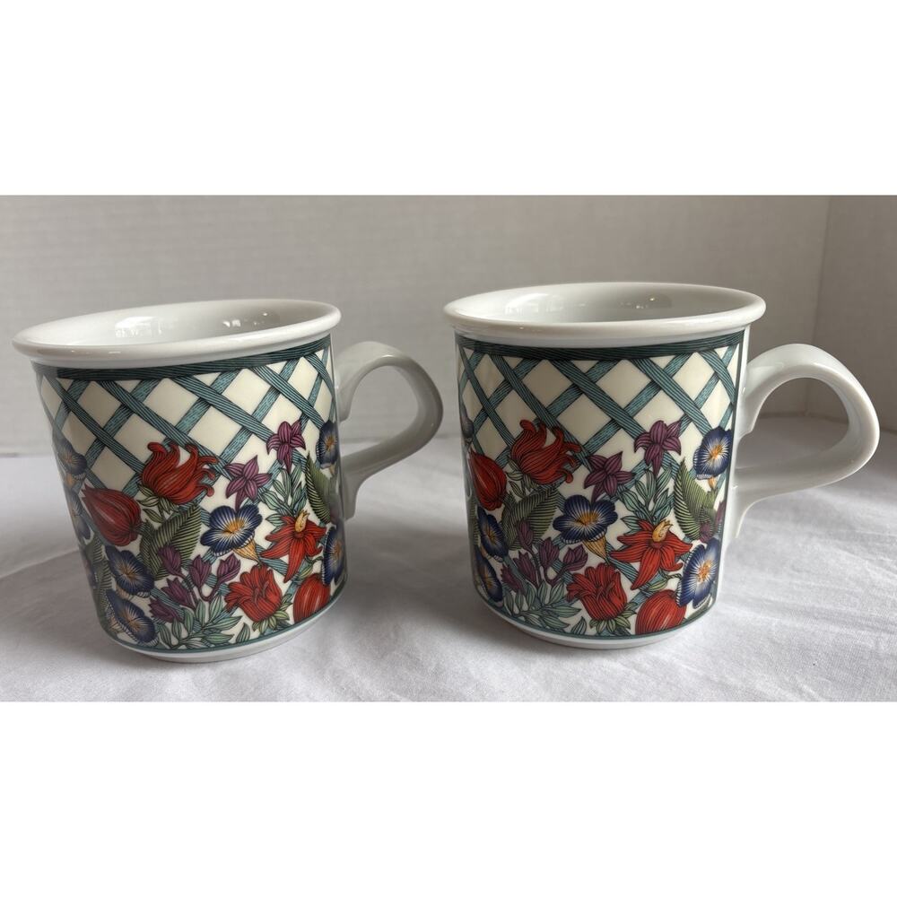 Dansk Nordic Garden Lattice & Ribbon Set Of 2 Mugs